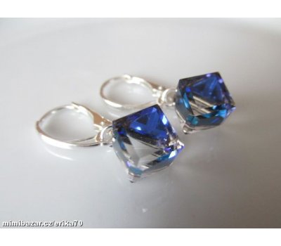 SWAROVSKI náušnice KOSTIČKA Bermuda Blue 8mm-Ag925