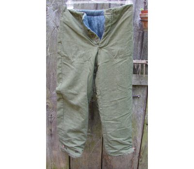 0397 staré vojenské kalhoty vaťáky zimní
